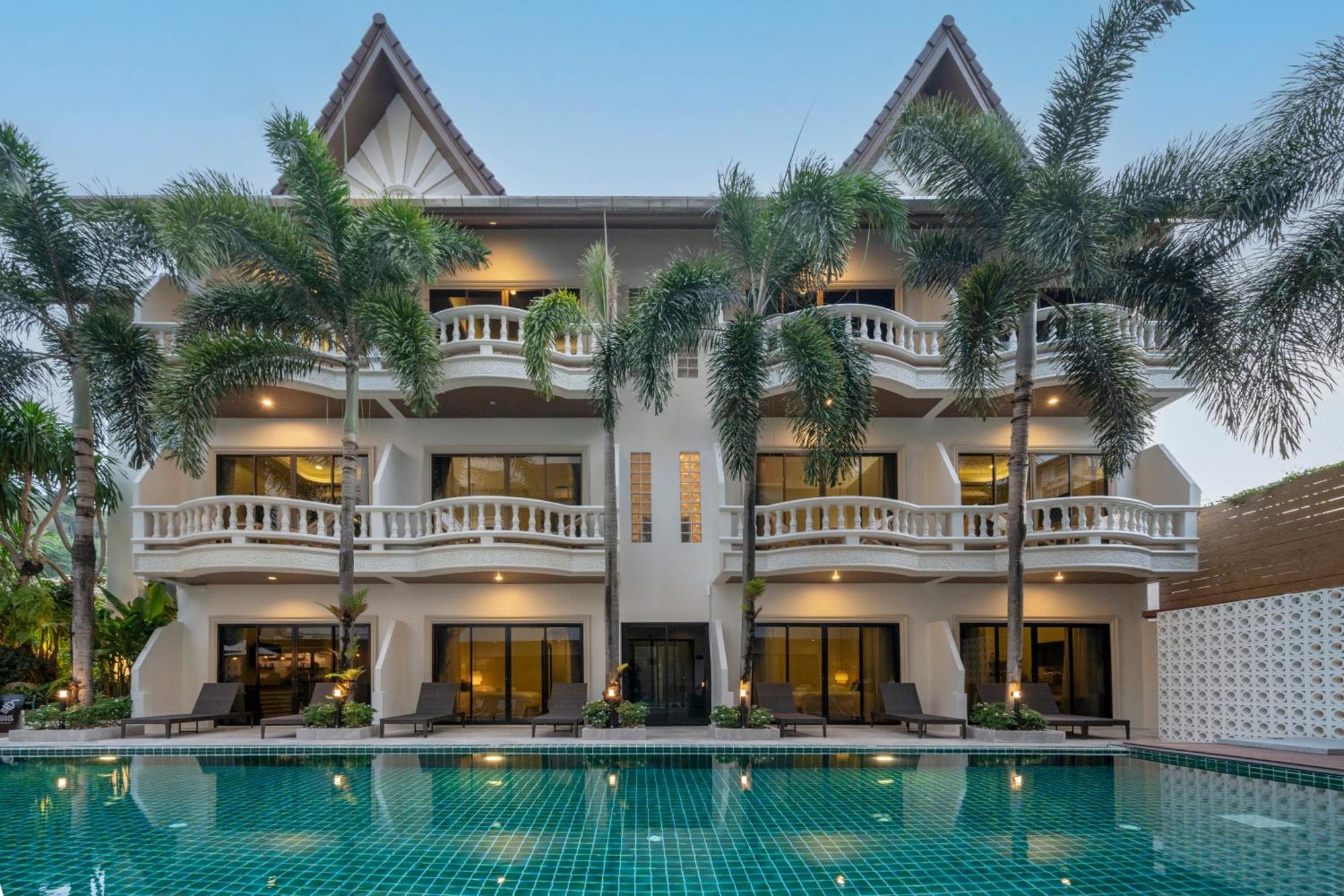 Buasri Boutique Patong Hotel Bagian luar foto