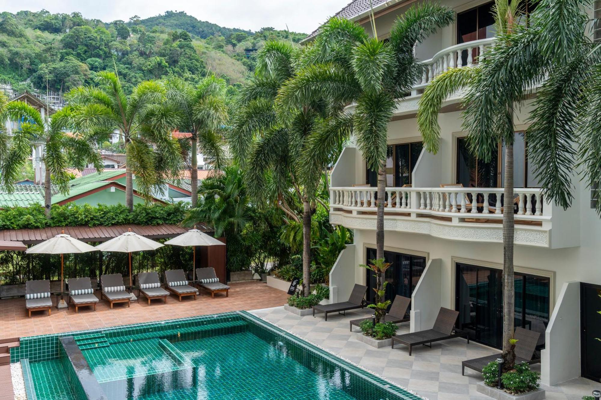 Buasri Boutique Patong Hotel Bagian luar foto