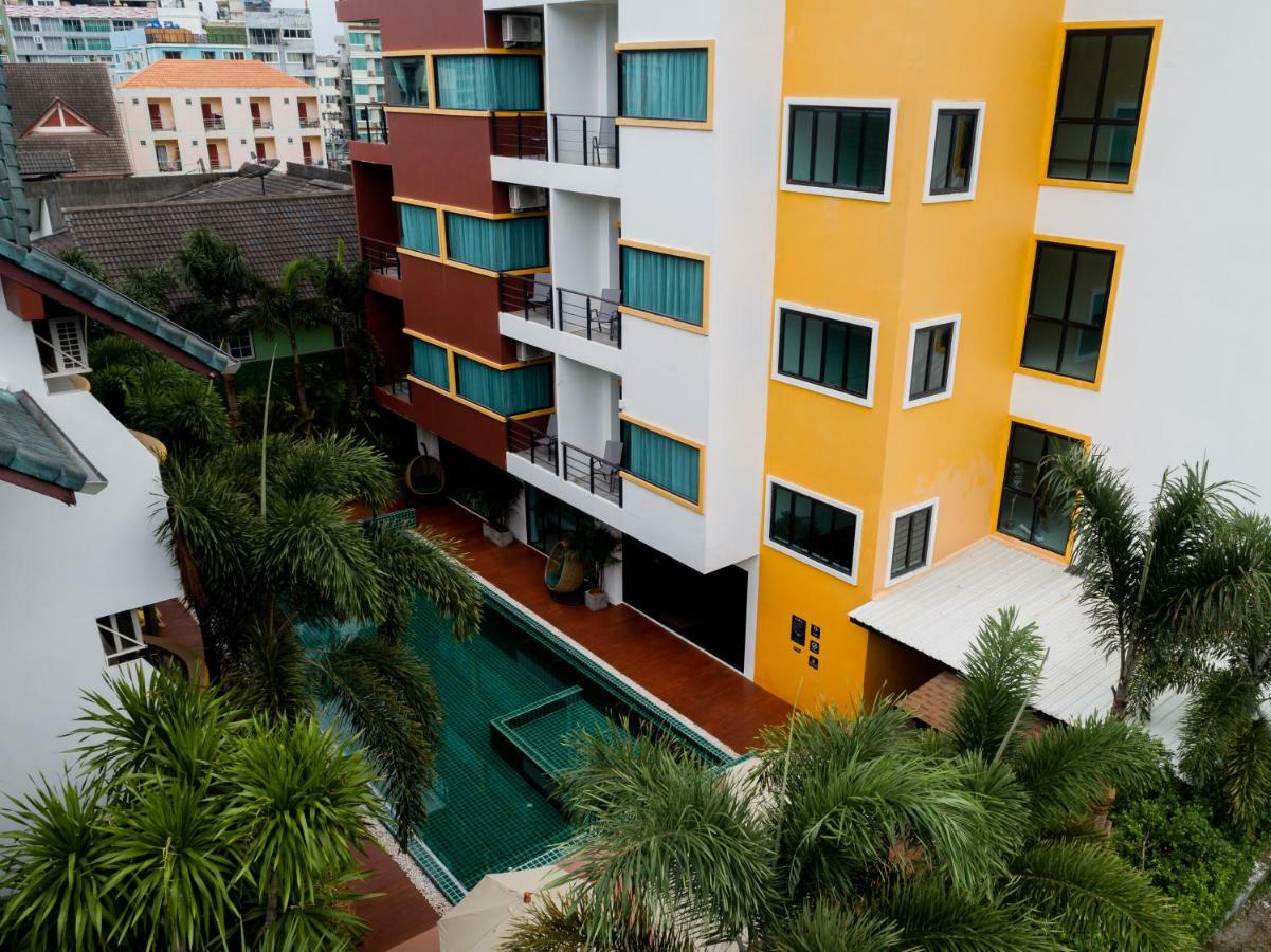 Buasri Boutique Patong Hotel Bagian luar foto
